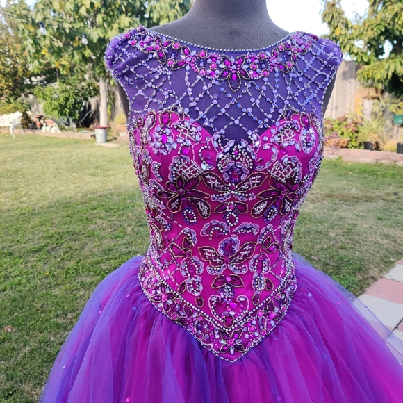 Morí Lee Quinceañera Gown 4 - Picture 3 of 16